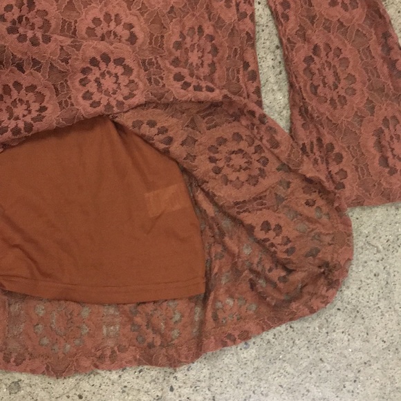 NEW Blu Pepper | Lace Tunic - Picture 3 of 5